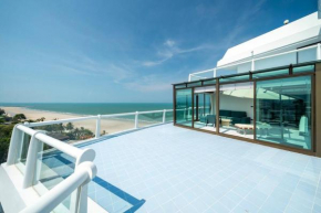 4BR Seaview 360 Penthouse 11F